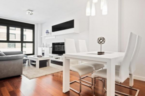 Modern 2 Bedroom Apartment Near Retiro Close to Metro